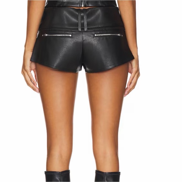 Niihai by Revolve faux leather micro shorts, black, size M - Picture 1 of 16